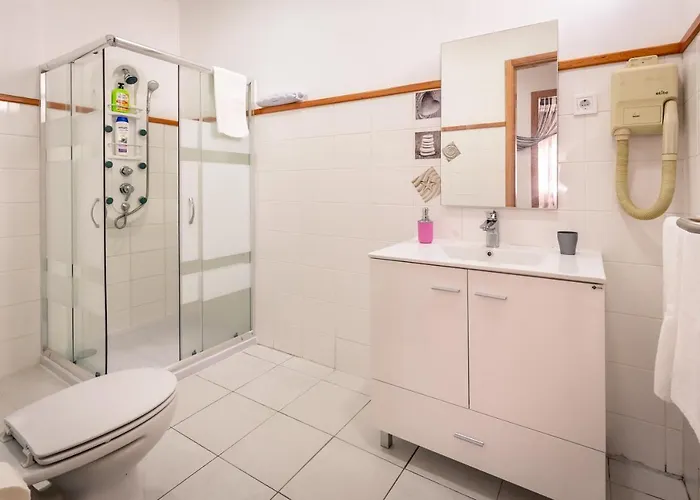 אכסניה Rocky3 Angra do Heroísmo